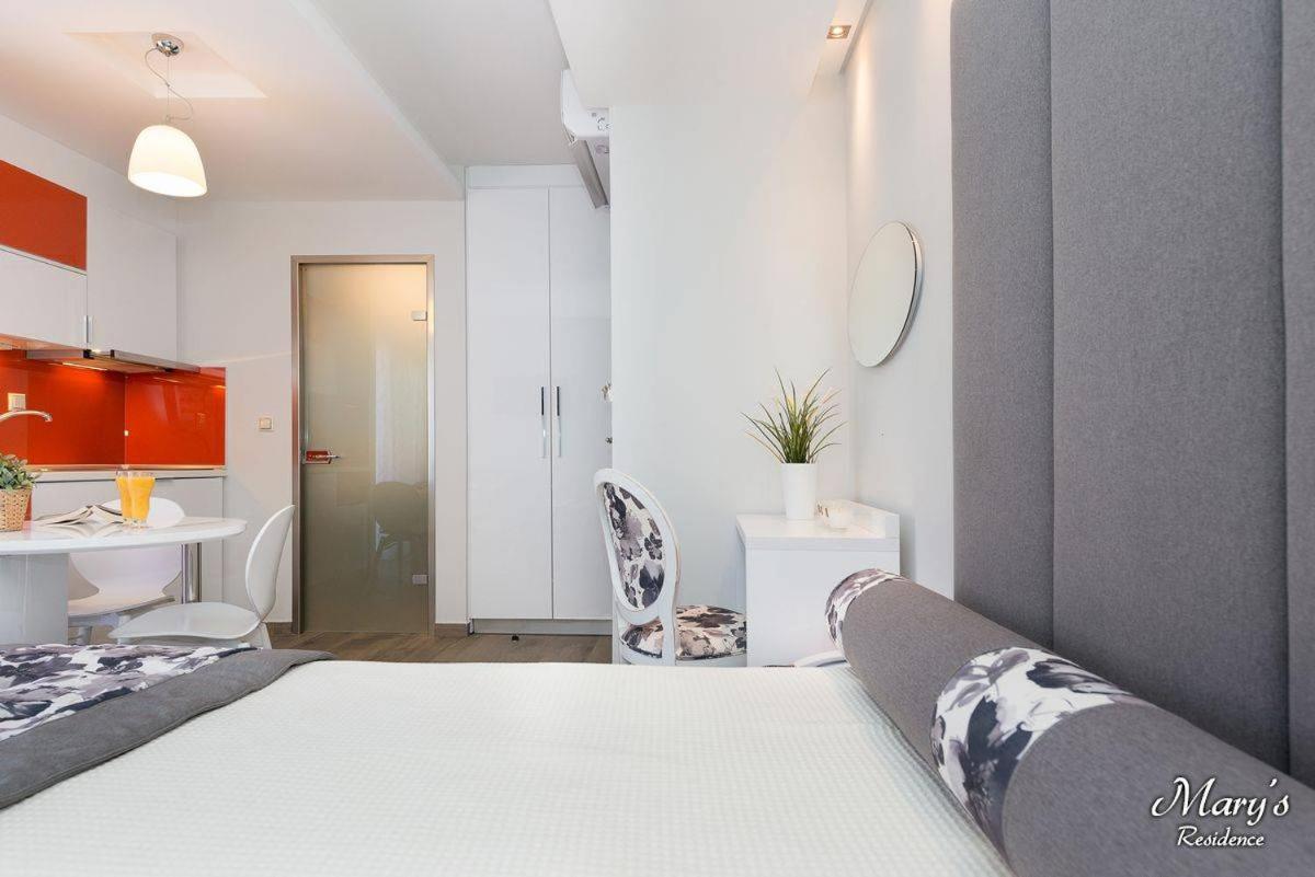 Mary'S Luxury Apartment Chrysi Ammoudia Exterior photo