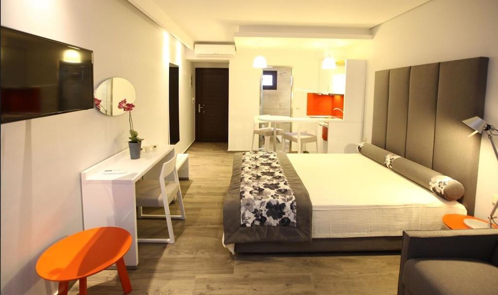 Mary'S Luxury Apartment Chrysi Ammoudia Exterior photo